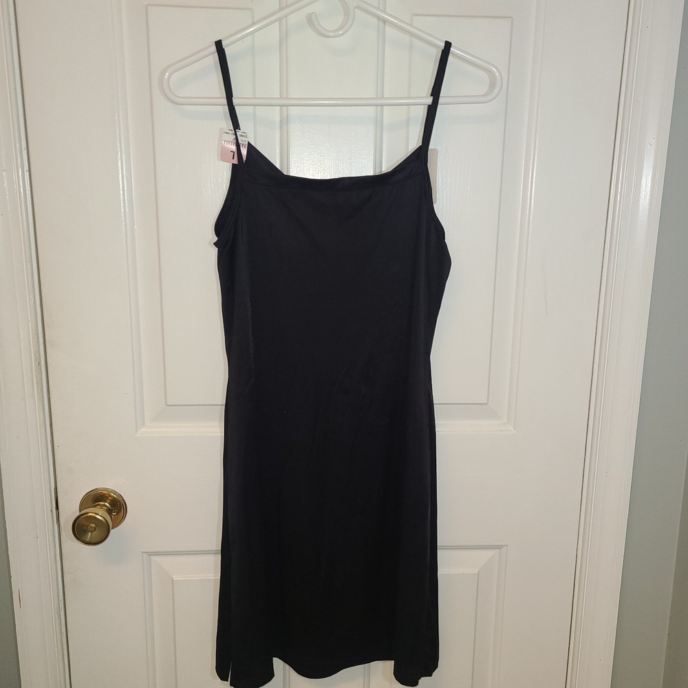 NWT Vassarette Women's Black Slip Dress Nylon/Spandex Sz Lg V and Straight Neck